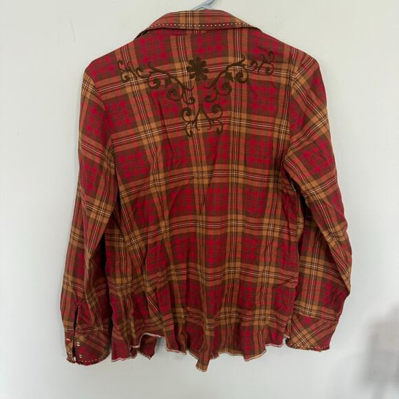 Roper Snap Button Down Shirt Size Medium w/ Embroidered Floral Design Plaid - Picture 2 of 7